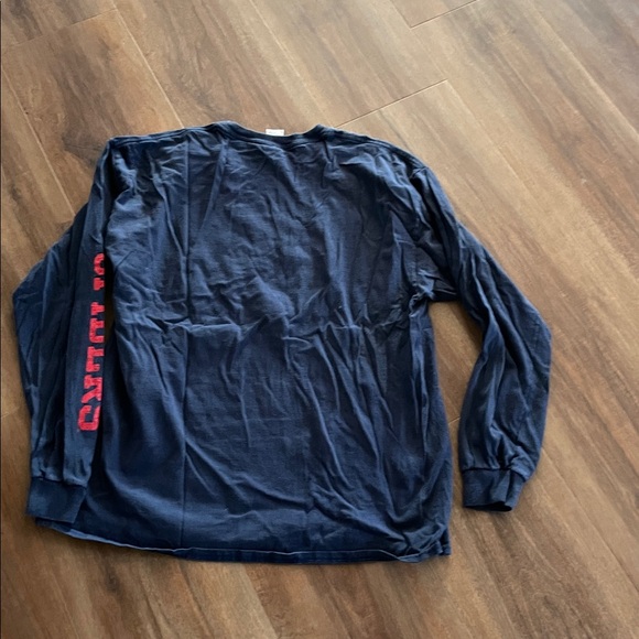 Well loved Richmond spiders, basketball long sleeve shirt men’s size XL - Picture 3 of 3